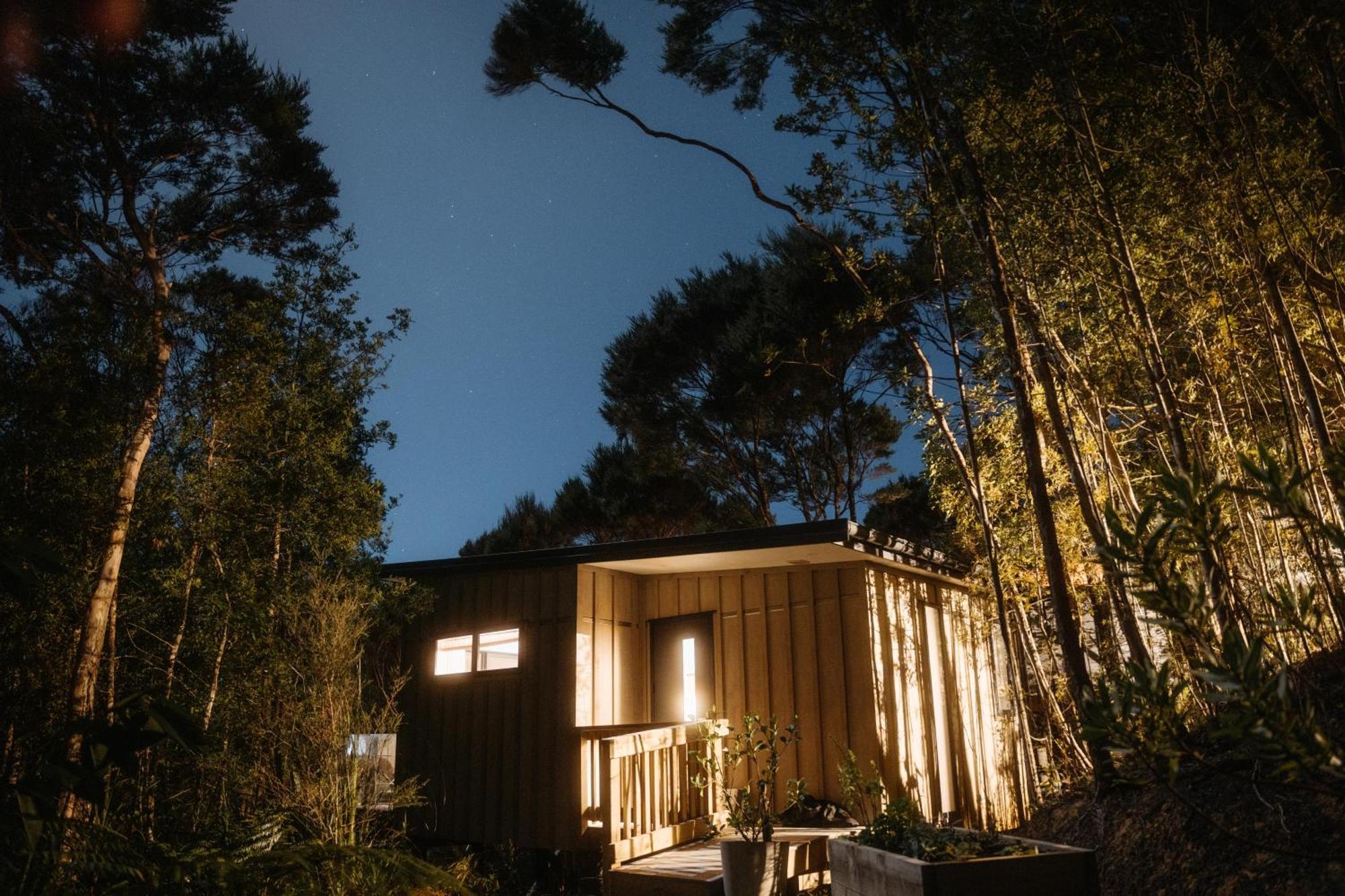 Treehouse Hideaway At Rekindle Tree Houses Opua Buitenkant foto